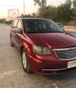 Chrysler Town and Country